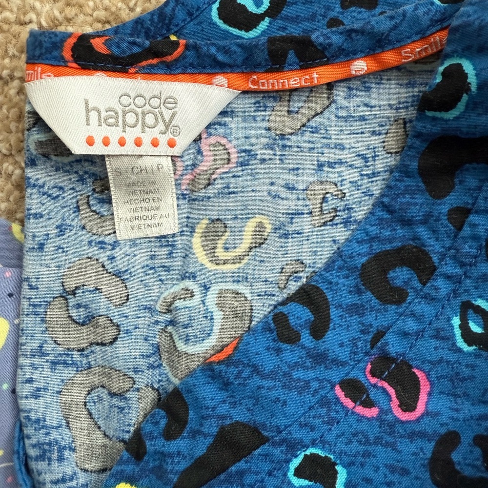 Printed Scrub Tops Bundle - Picture 3 of 5